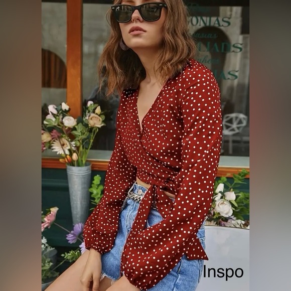 ALTAR’D STATE Polka Dot Wrap Blouse - Burgundy NWOT, size S color-of-the-season - Picture 2 of 10